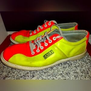 BOWLING SHOES. Eagle MEN’S SIZE 8 WOMEN'S SIZE 9. Neon Chartreuse Green w/Pink.